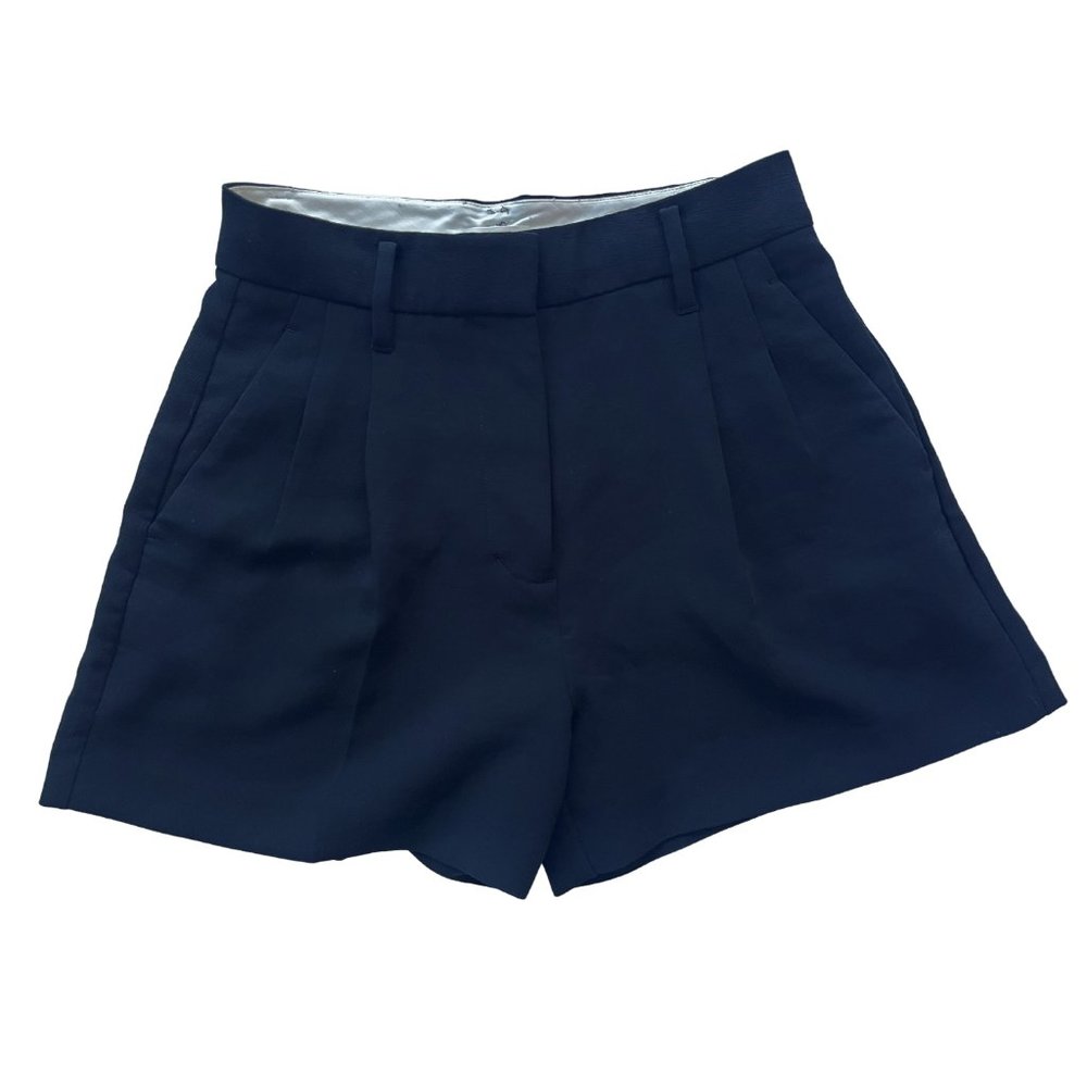 Aritzia Wilfred Effortless Shorts 3"